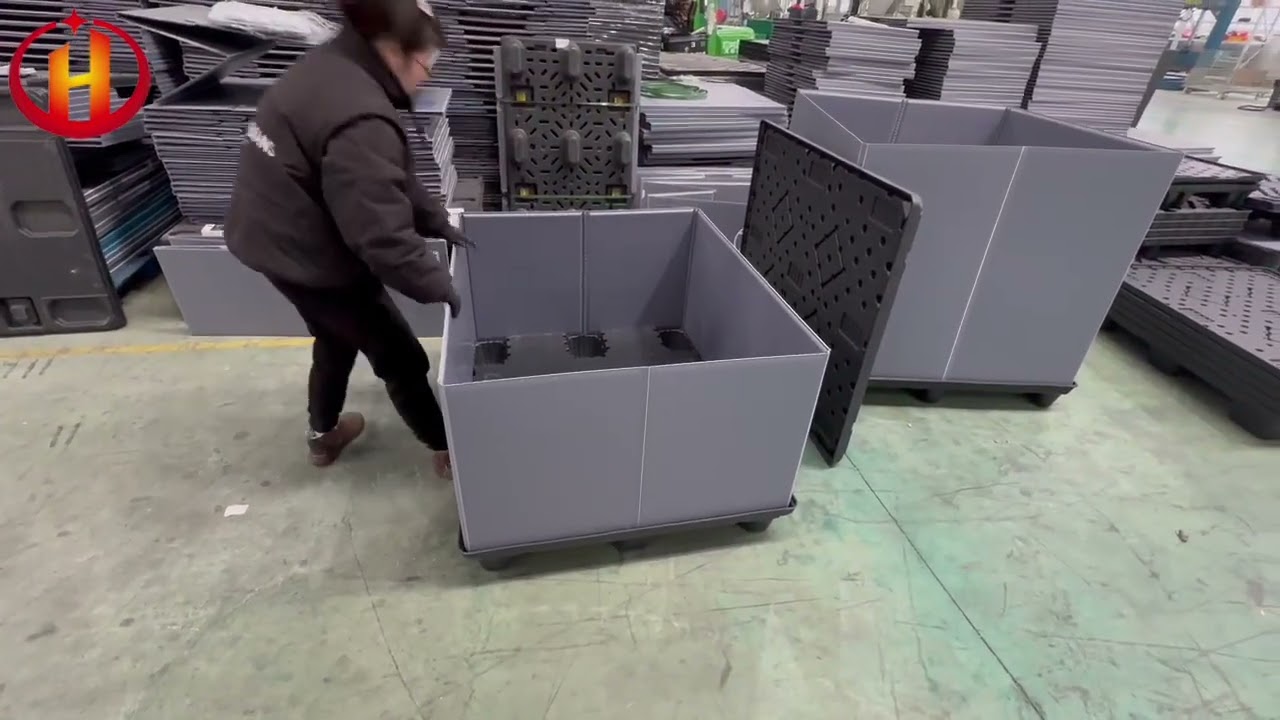 Custom Durable Plastic Gaylord Containers