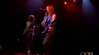 Avril Lavigne - CTV Interview (2002)