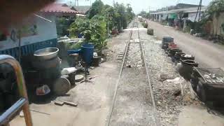 คลิปมุมมองหน้าห้องขับรถไฟสายแม่กลอง#รถไฟไทย #การเดินทางโดยรถไฟ