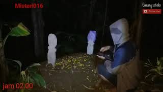 POCONG BANGKIT DARI KUBUR