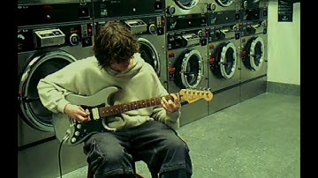 Nato Kitch - watch the planets (Music Video)