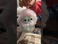 Mostrando peluches de segunda mano de Value Village Canadá.