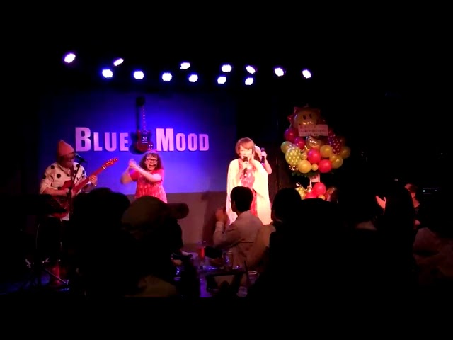 Sea loves you篠塚満由美