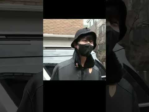 Hobi Came To Support Yoongi During The Amygdala Mv Shooting 