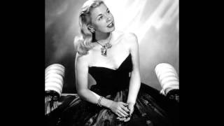 Video thumbnail of "I'm Confessin' That I Love You - Doris Day"