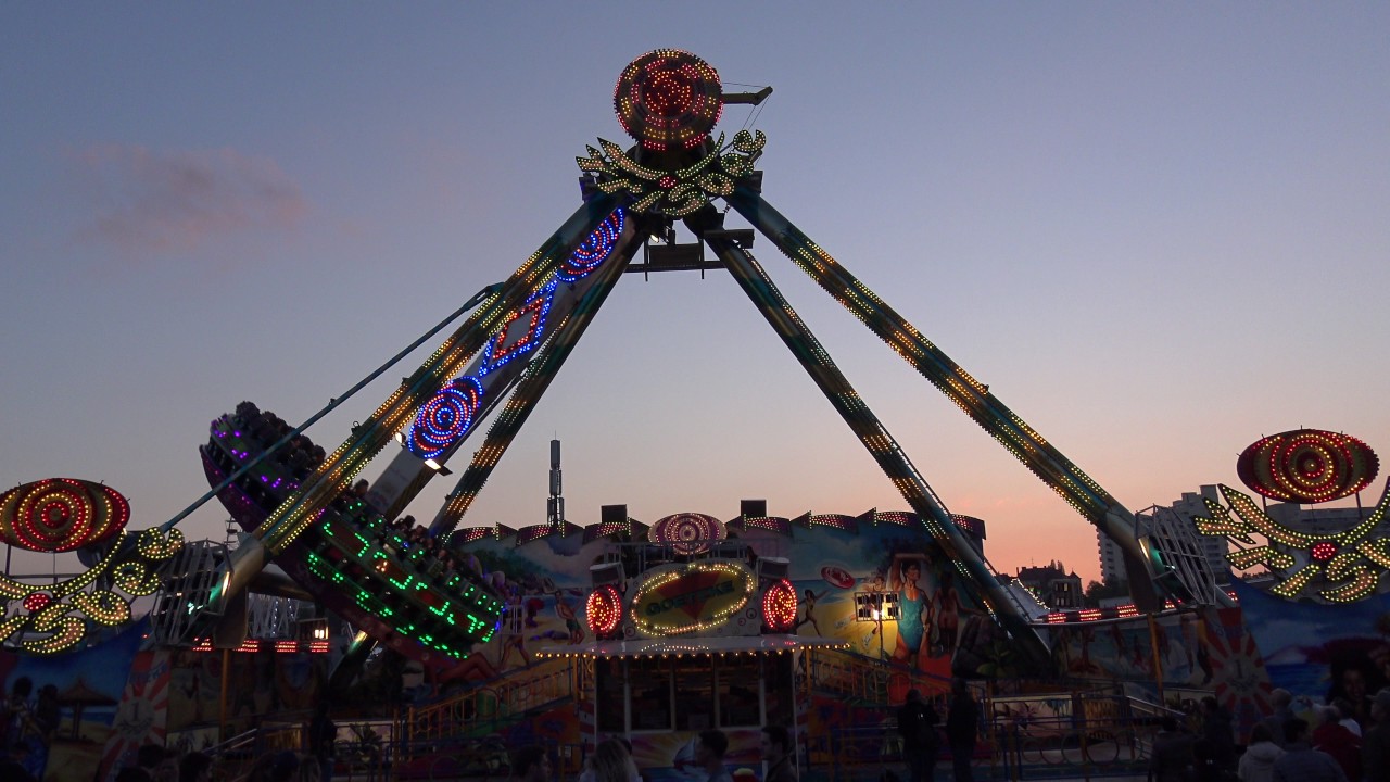 Frisbee (Goetzke) - Außenansicht/Offride [München - Frühlingsfest 2017] 2