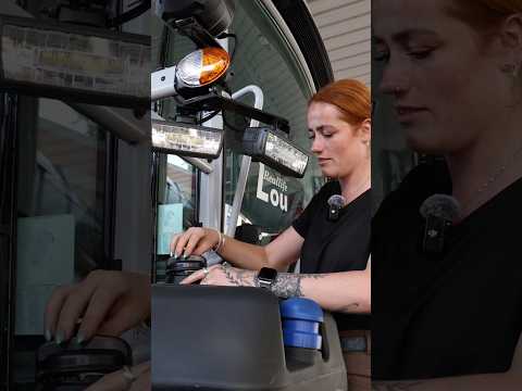 Lou verzweifelt an der Tankstelle!⛽ Der Traktor muss wieder laufen! #traktor #landwirtschaft