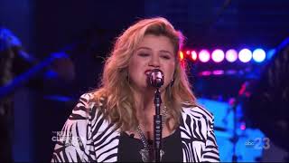 "Get Down On It" by Kool And The Gang Sung By Kelly Clarkson April 2022 Live Concert Performance HD