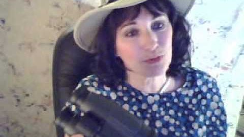 How To Focus and Use Binoculars For Birding