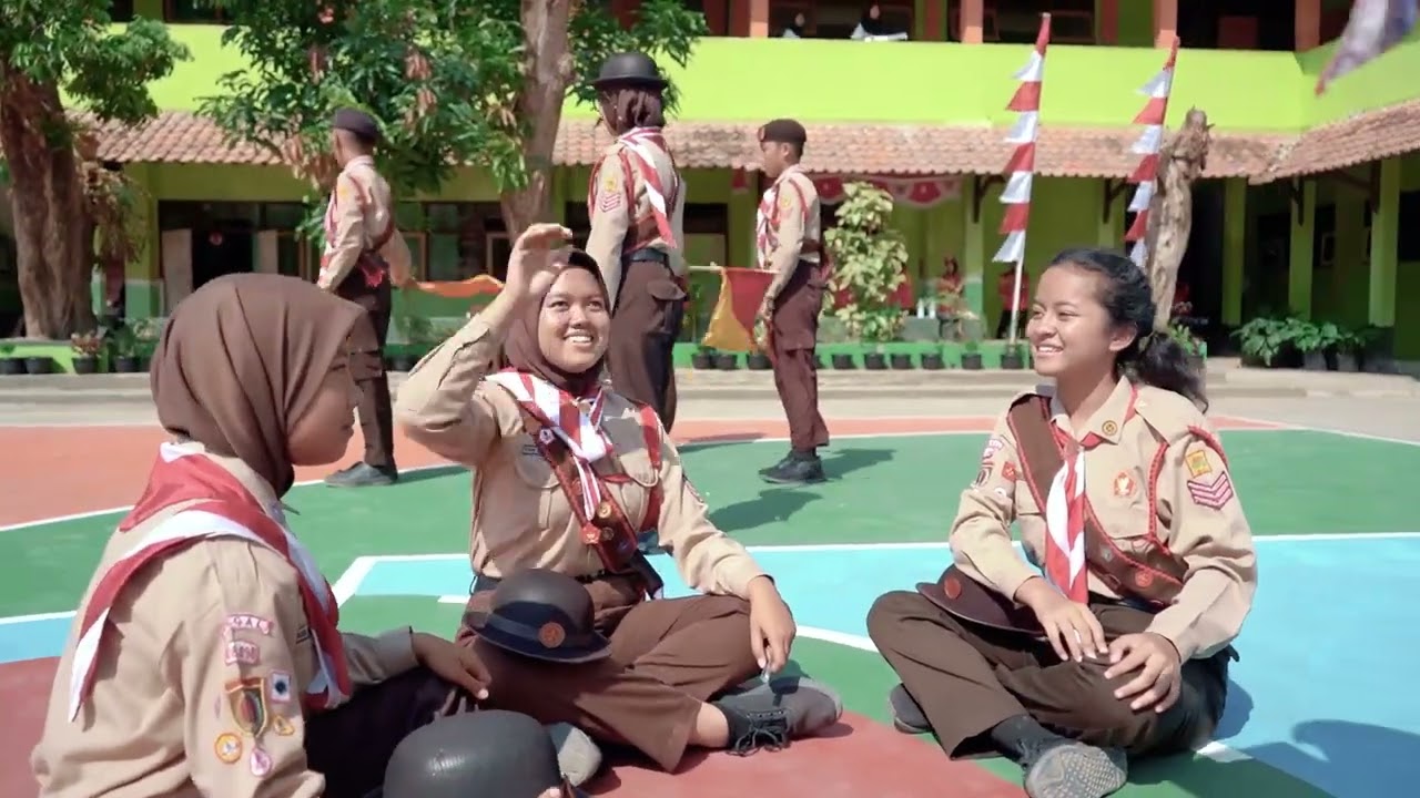 PROFIL SMP NEGERI 1 SLAWI