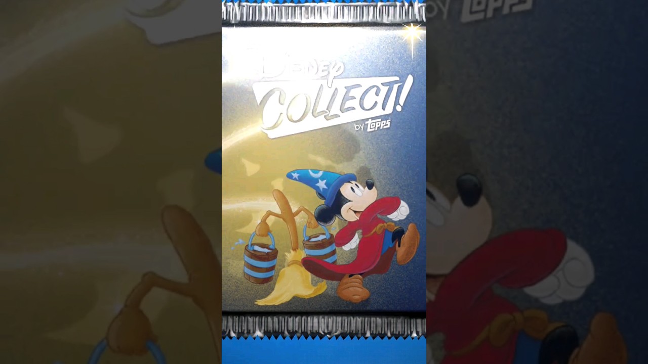 OPENING DISNEY COLLECT BY TOPPS HEROES COLLECTION 2022