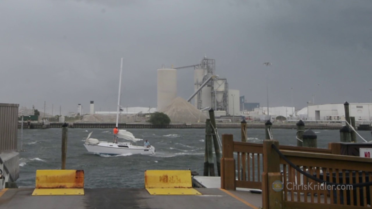 port canaveral cruise ship storm