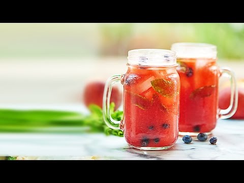 blueberry-peach-mojito-recipe---show-me-the-yummy---episode-13