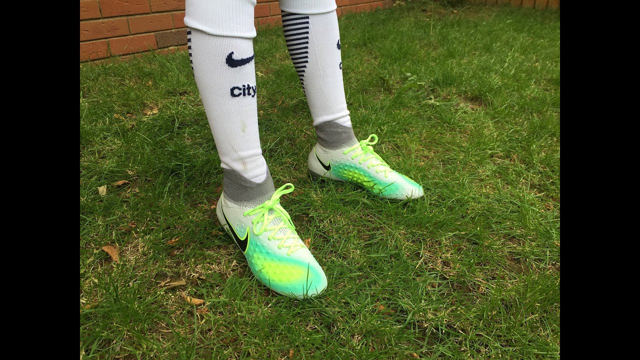 Nike Magista Obra II Academy DF AG Pro Bialy Metaliczny