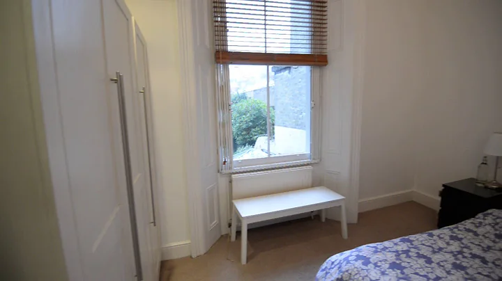 2 bed flat to rent in Marloes Road, Kensington, W8, Kensington | Benham and Reeves Lettings