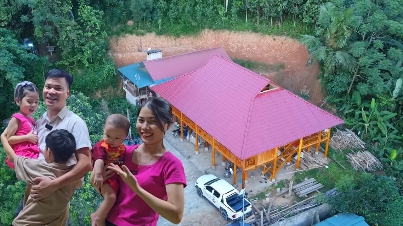 Hoàn thành thay áo mới cho ngôi nhà sàn từ thế hệ ông cha để lại - Diện mạo nhà Giàng A Pháo