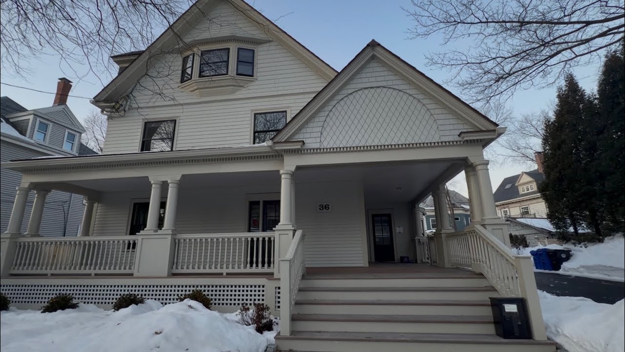 36 Osborne Rd, Brookline