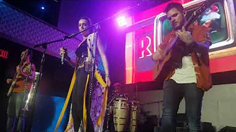 Tiene Espinas El Rosal -Jenny & The Mexicats #JennyandtheMexicats Tiene Espinas El Rosal -Jenny & The Mexicats #JennyandtheMexicats