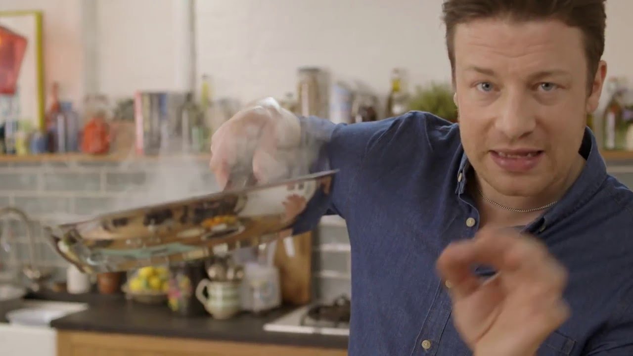 What Cookware does Jamie Oliver use at home — Smartblend