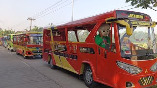 KEJAR PAK JAMAL SI UPIN DRIVER ODONG-ODONG BUS TAYO | SKILL DRIVINGNYA LUAR BIASA - TAYO INDONESIA screenshot 5