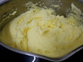 Memasak mashed potatoes