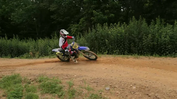 "The Nest" Alex Collioud and Mark Maroney - Motocr...