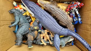 Hunting T-Rex, Distortus Rex, Spinosaurus, Megalodon, Mosasaurus And More Dinosaur Toy