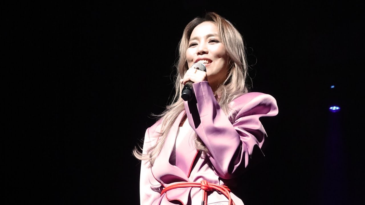 소향 SOHYANG I Am [직캠] 소향단독콘서트 제주 231001제주문예회관 - YouTube