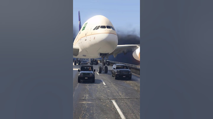 AIRBUS A380 Emergency Landing, Pilot Save the day