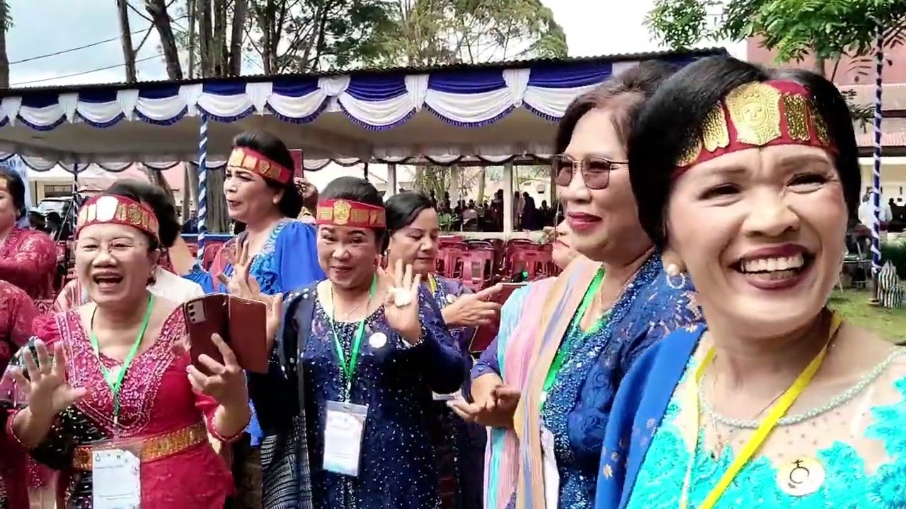 LUARBIASA BAHAGIANYA DAN MERIAH PASKAH RAYA HKBP DI TAPANULI. #news