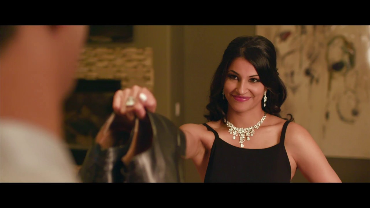 BHINDI "Running Late" Commercial