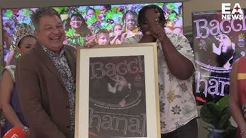 Despues di seis aña revista di Bacchal ta bek riba caya