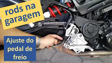 Como ajustar o pedal do freio?