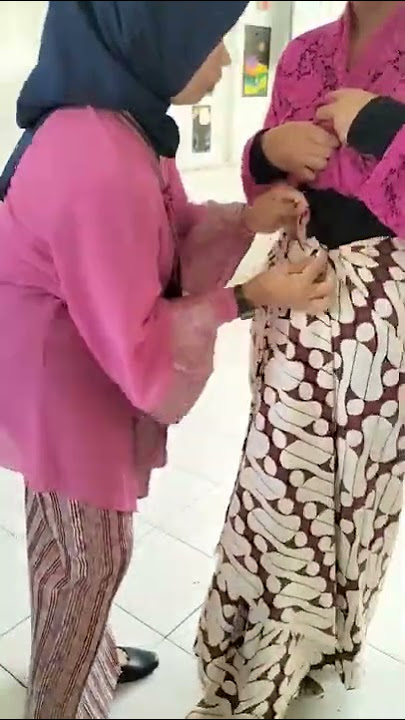 cara mudah untuk memakai samping  kebat