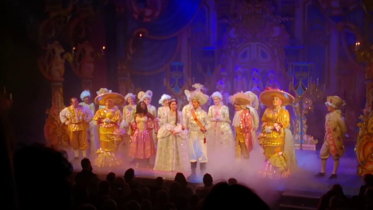 Cinderella New Years Eve 2018 at Yvonne Arnaud theatre Guildford
