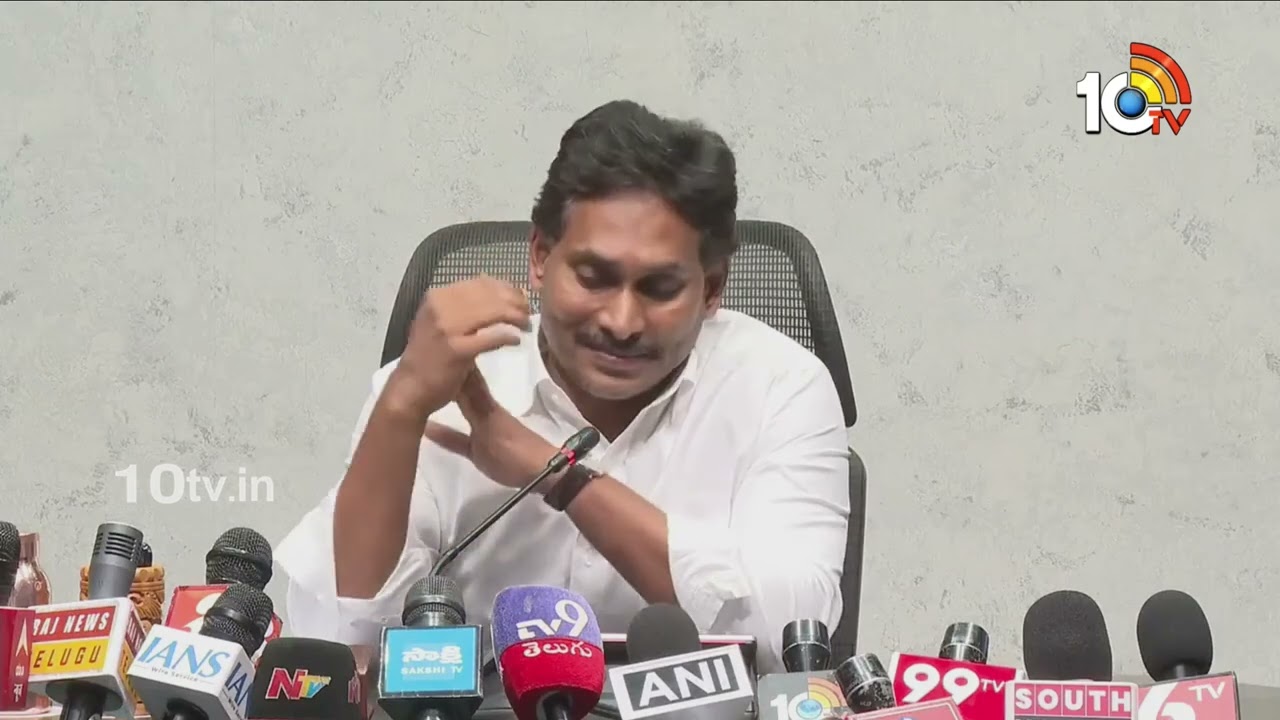 పవన్ కామెంట్స్‎పై జగన్ షాకింగ్ రియాక్షన్ | Jagan shocking reaction on Pawan comments | 10TV