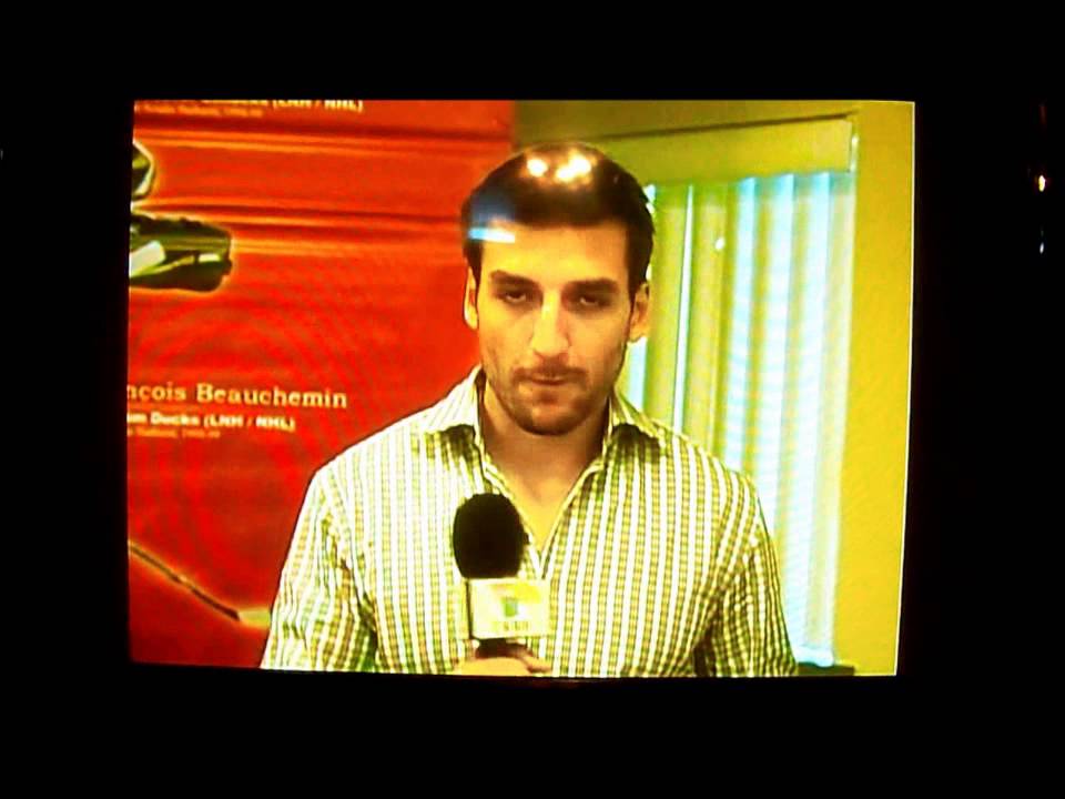 Steve Rioux Steve Rioux ou comment se plugger en étant fan des Bruins - YouTube