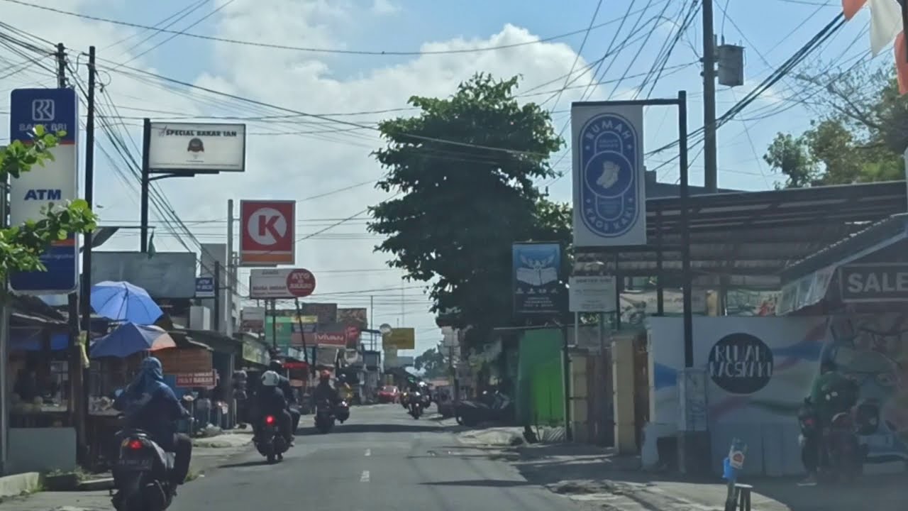 #MotoVlog - RINGROAD UTARA, SAWITSARI, CONDONGCATUR, CANDI GEBANG, JAMBUSARI, SLEMAN