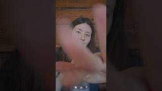 finger fluttering asmr