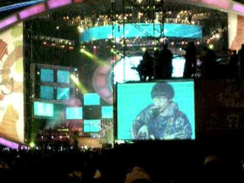 2010-盧廣仲-高雄夢時代跨年演唱-2
