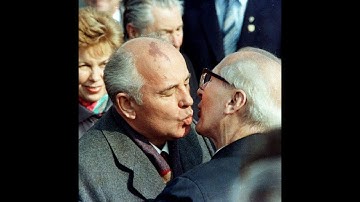 ...wer zu spaet kommt! Doku vom Ende der DDR