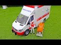 중장비 자동차 장난감 구출놀이 도와주기 구급차 경찰놀이 Ambulance Car Toy Helps Excavator
