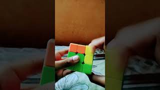 Rubik's cube fast rooted #tiktok #thesimonshi #rubikscube #solving #moincuber #viral #puzzlecube