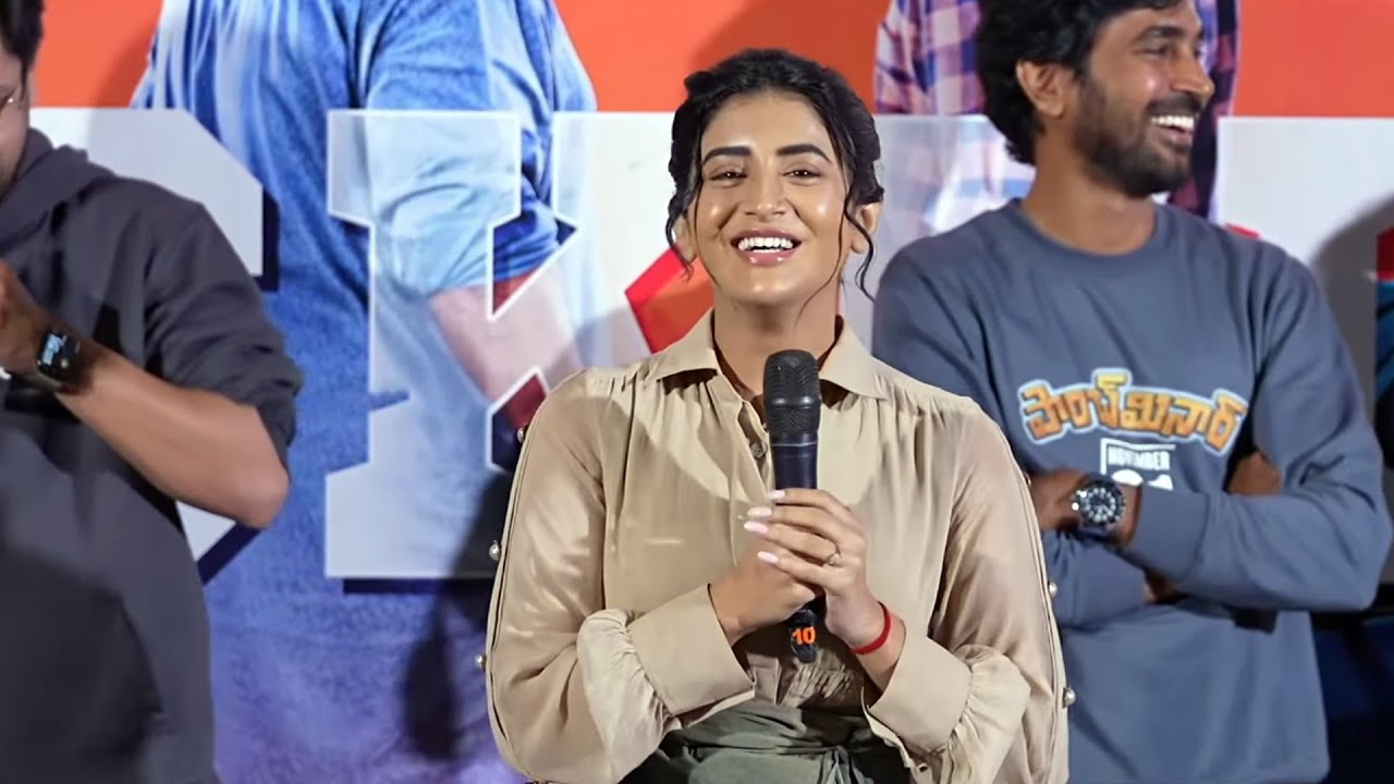 Actress Rashi Singh Speech @ Paanch Minar Movie Success Meet