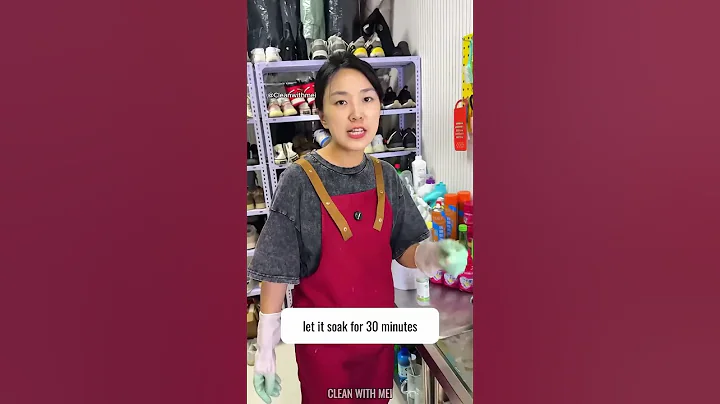 Clothes fading or color bleeding, not sure how to wash them? #cleaning #cleaningtips #lifehacks