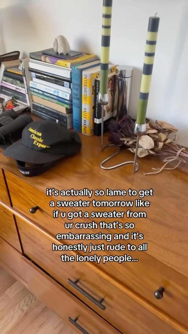 It’s so embarrassing to get a sweater ? #foundheaven #coneheads #conangray #kidkrow #heatherday