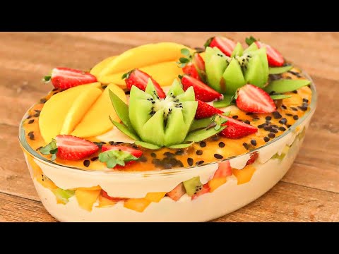 Vídeo: Delicada Sobremesa De Frutas Com Creme
