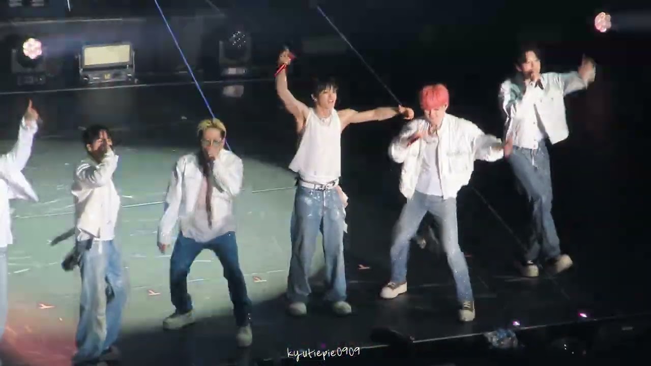 [FANCAM] 250423 Special Moment in Kobe Day 1 Bang Bang Bang (뒷부분) + Fantastic Baby Cover