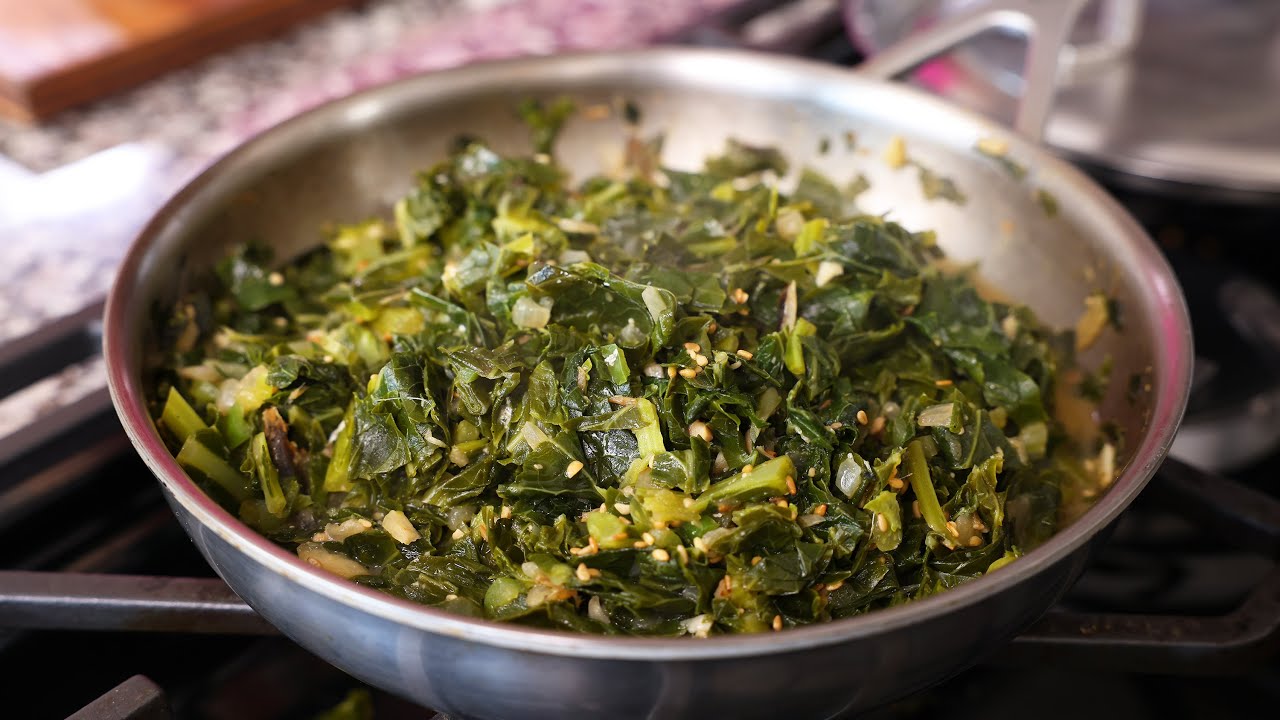 Collard greens bokkeum ( ) Stir-fried collard greens with doenjang