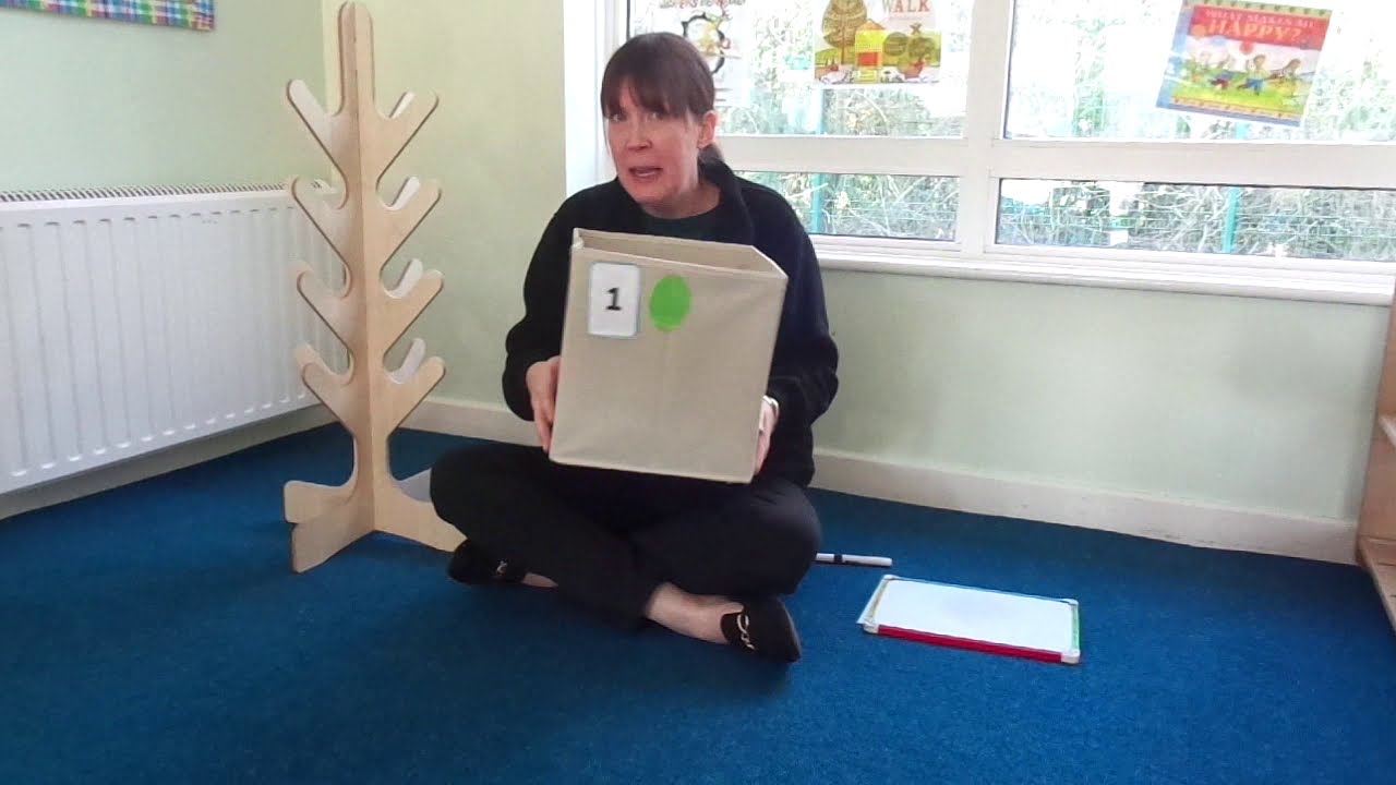 Tots: Five Cheeky Monkeys